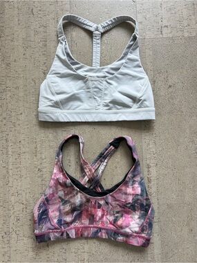 2 Lululemon Stash N Run Bras Size 6 Gray Pink Floral Luxtreme Medium Support